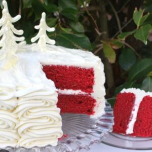 Christmas Red Velvet Cake - Image 2